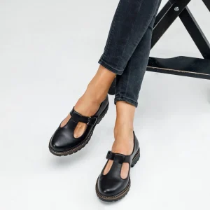 Black Leather T-strap Mary Jane Flats